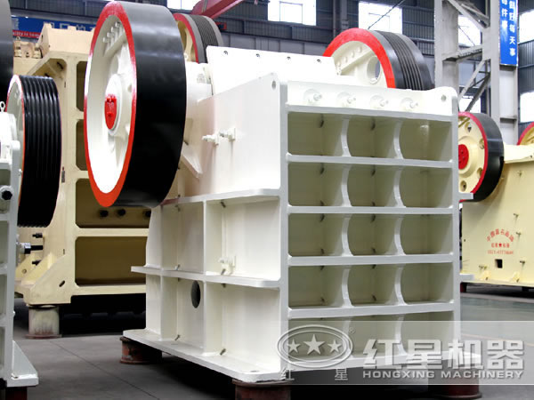 颚式破碎机图 颚式破碎机图