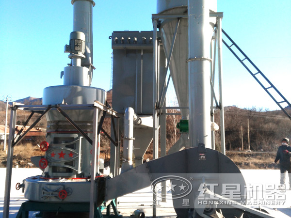 滑石磨粉生产现场图