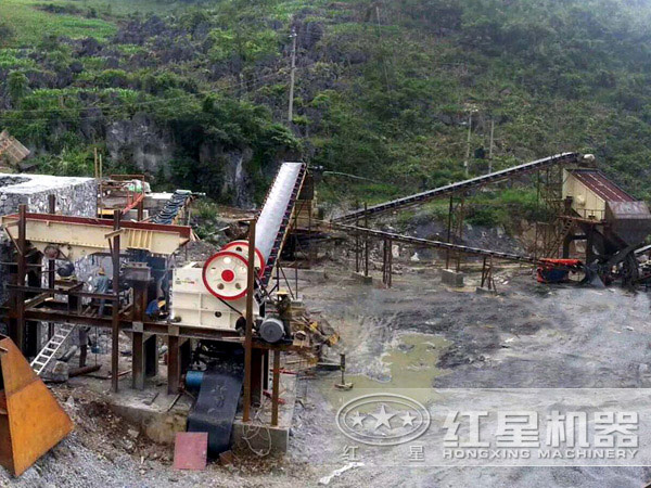 砂石骨料生产现场图 砂石骨料生产现场图