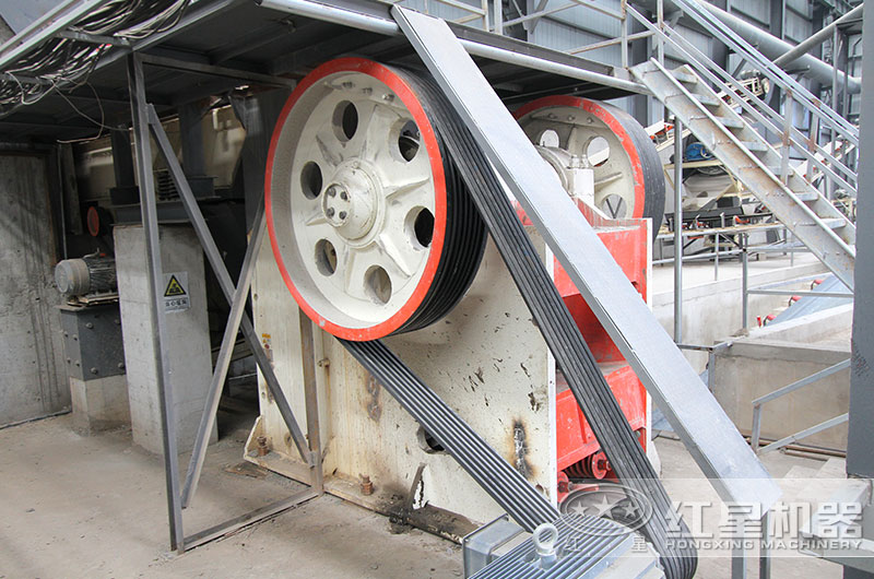 鄂破机作业现场 鄂破机作业现场