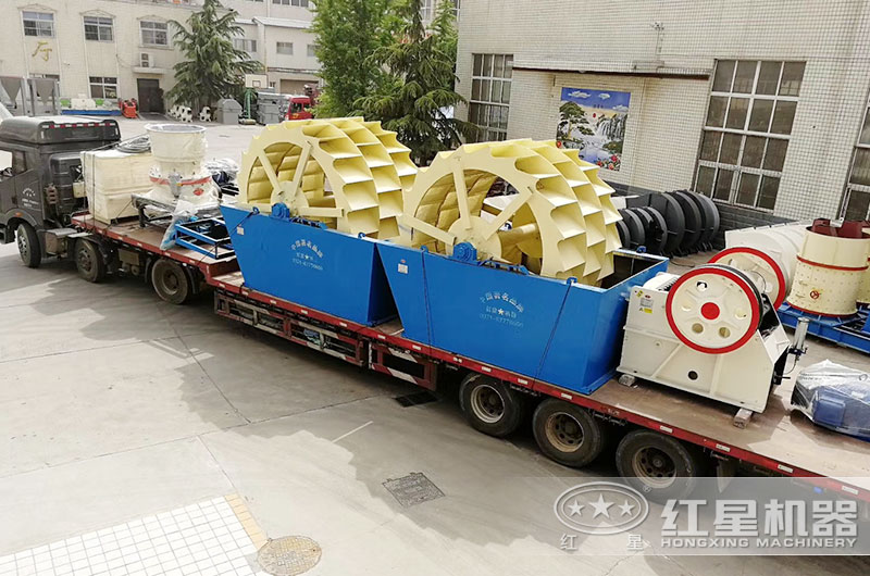 整套水洗机制砂设备装车发货中 整套水洗机制砂设备装车发货中