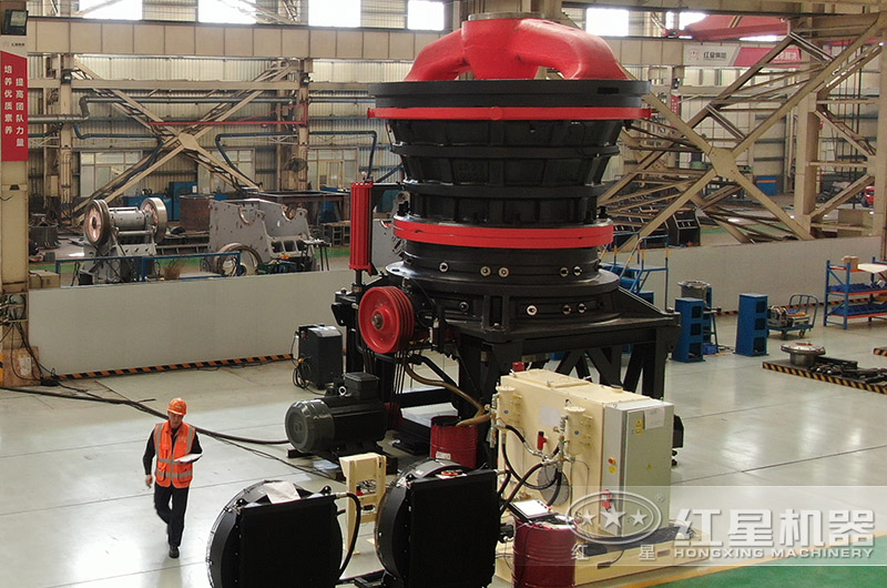 旋回式破碎机 旋回式破碎机