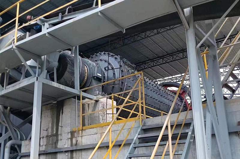 棒磨式制砂机现场 棒磨式制砂机现场