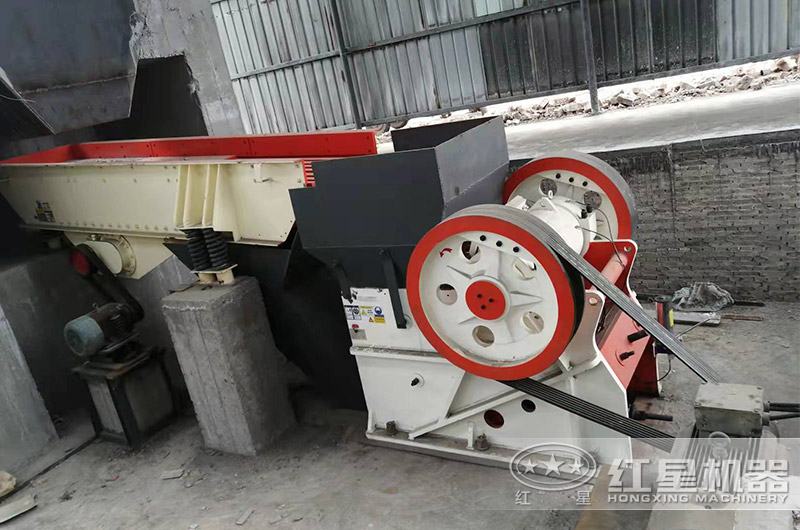 颚式破碎机处理现场 颚式破碎机处理现场