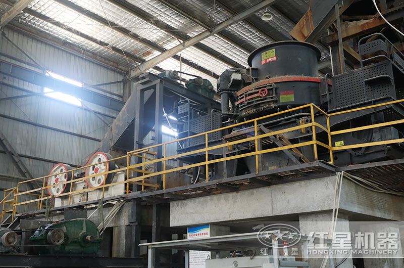 青石碎石加工客户现场实拍 青石碎石加工客户现场实拍