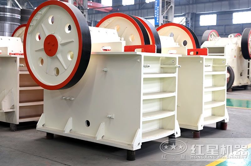 PE颚式破碎机 PE颚式破碎机