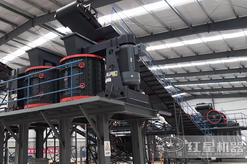 复合式破碎机现场 复合式破碎机现场