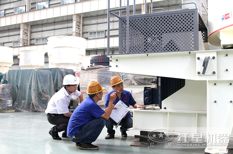 客户来开元官方版网站登录入口厂考察05石子加工设备 客户来开元官方版网站登录入口厂考察05石子加工设备