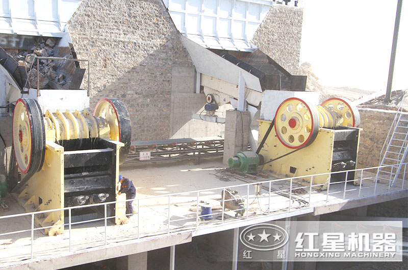 912鄂破机生产现场实拍图 912鄂破机生产现场实拍图