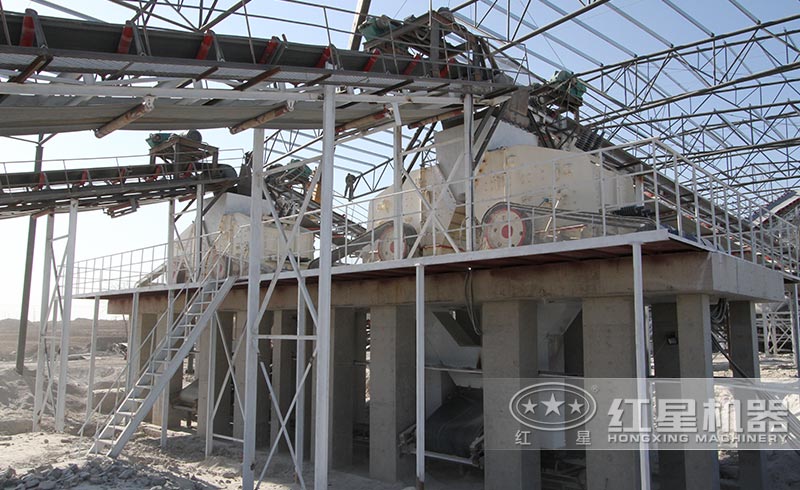 大型反击式破碎机 大型反击式破碎机