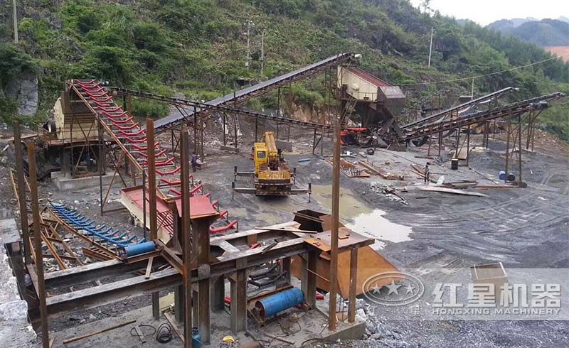 生产线正在安装 生产线正在安装