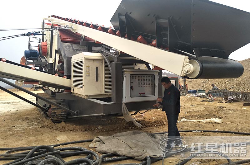 客户现场正在通电,准备作业