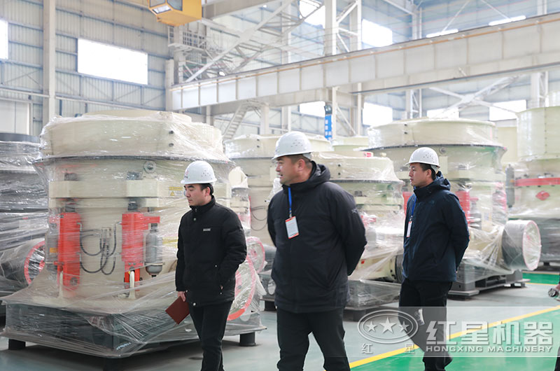 客户来厂深入了解设备 客户来厂深入了解设备