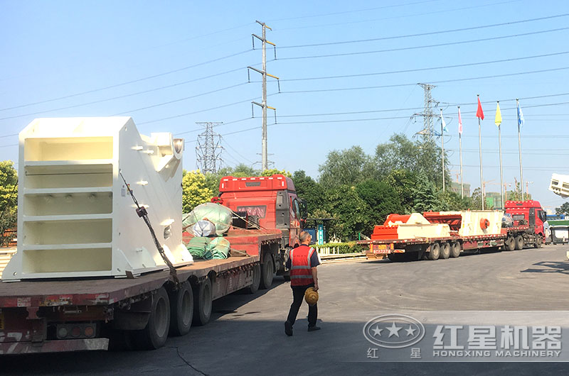 PEX-300×1300细颚破机发往广西 PEX-300×1300细颚破机发往广西