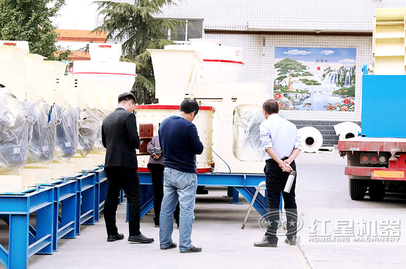 客户到场参观,并接受免费咨询服务 客户到场参观,并接受免费咨询服务