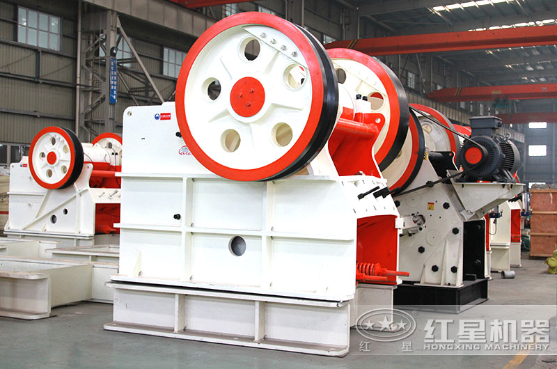 大型颚式破碎机图片 大型颚式破碎机图片