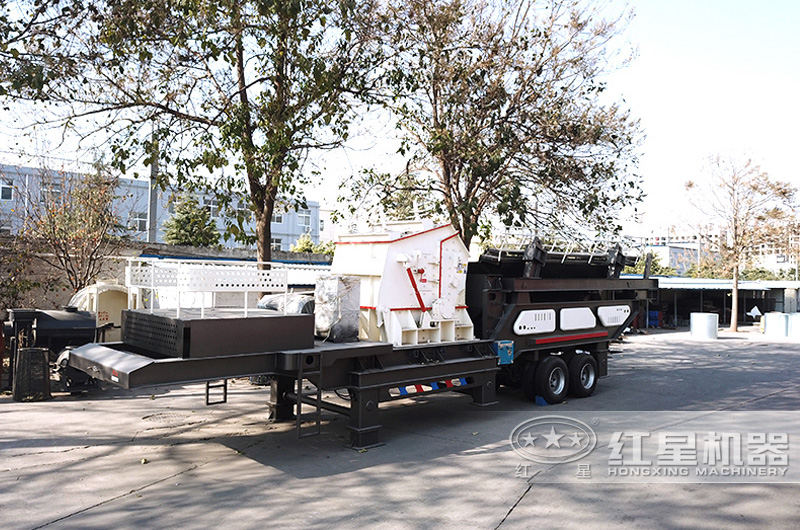 反击破建筑材料粉碎机实拍图 反击破建筑材料粉碎机实拍图