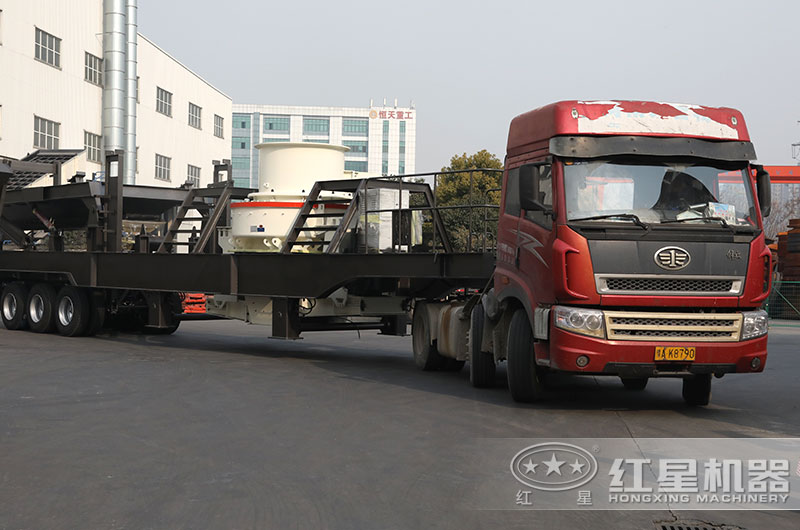 流动冲击式制砂机 灵活机动、转弯半径小 流动冲击式制砂机 灵活机动、转弯半径小