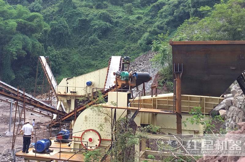 采用重锤式生产线,占地面积小,投资成本少 采用重锤式生产线,占地面积小,投资成本少