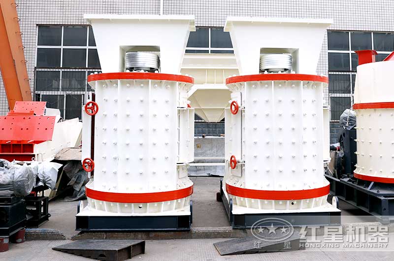 小型复合式粉沙子机具有细碎、粗磨功能 小型复合式粉沙子机具有细碎、粗磨功能