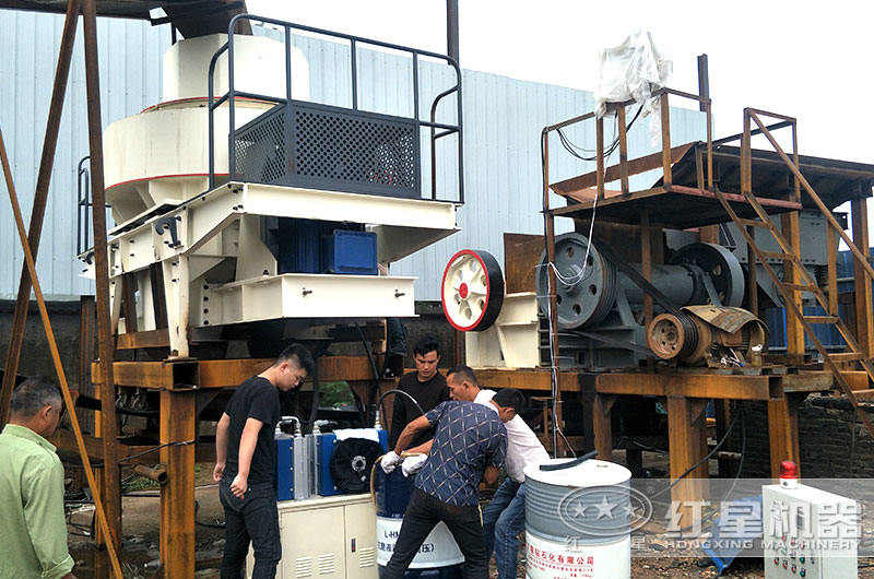 开元官方版网站登录入口专业技术人员在现场帮助指导安装