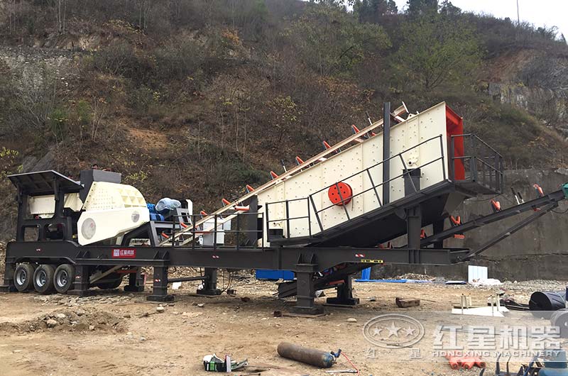 小型移动石子机更能适应复杂的作业环境 小型移动石子机更能适应复杂的作业环境