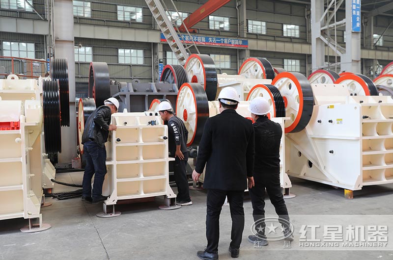 开元官方版网站登录入口客户到场参观考察沙场设备