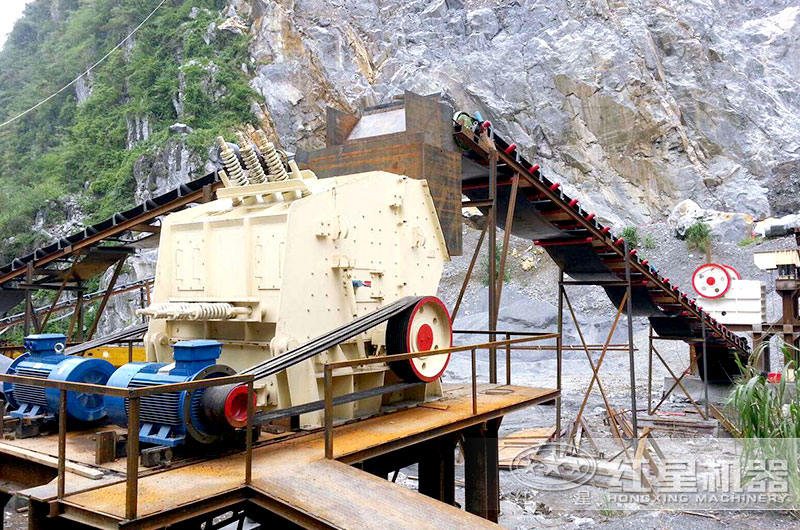 石灰石破碎现场 石灰石破碎现场