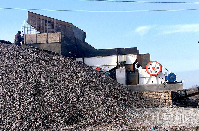 颚式破碎机生产现场 颚式破碎机生产现场