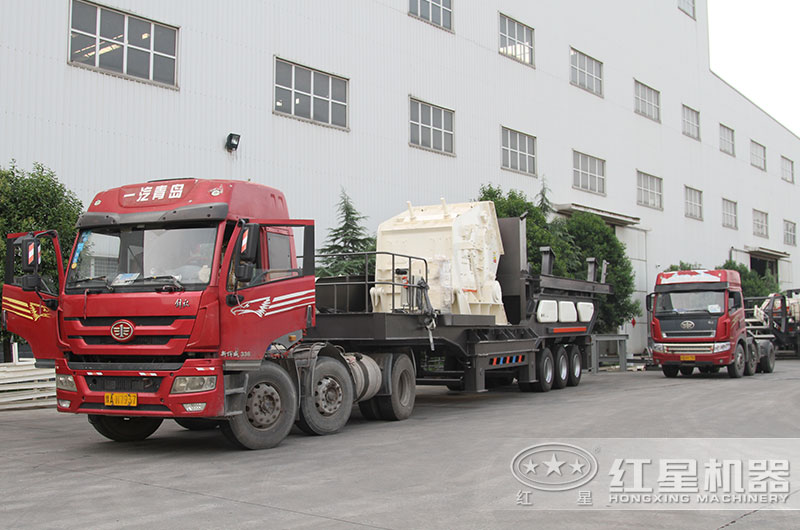 开元官方版网站登录入口柴油动力移动破碎机发货现场 开元官方版网站登录入口柴油动力移动破碎机发货现场