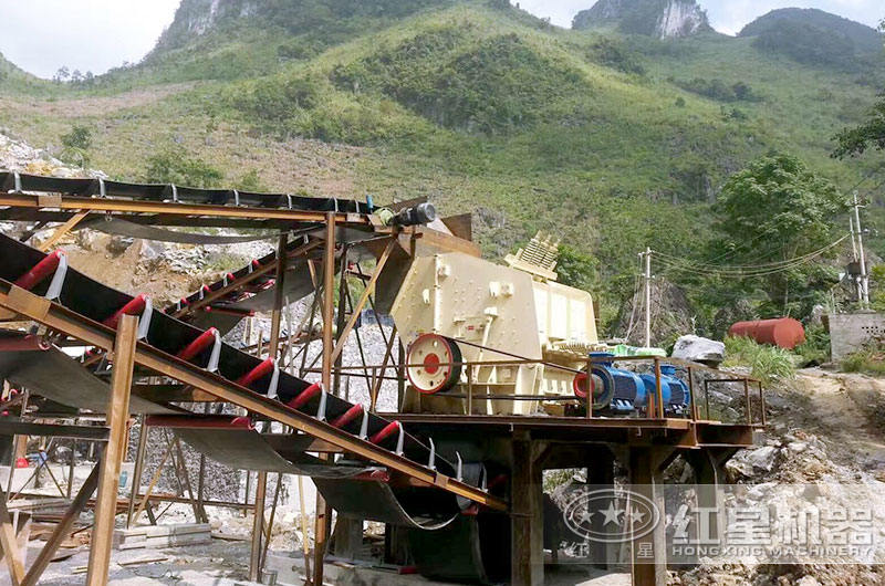 采石场生产现场 采石场生产现场