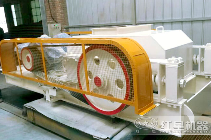 对辊式制砂机 对辊式制砂机