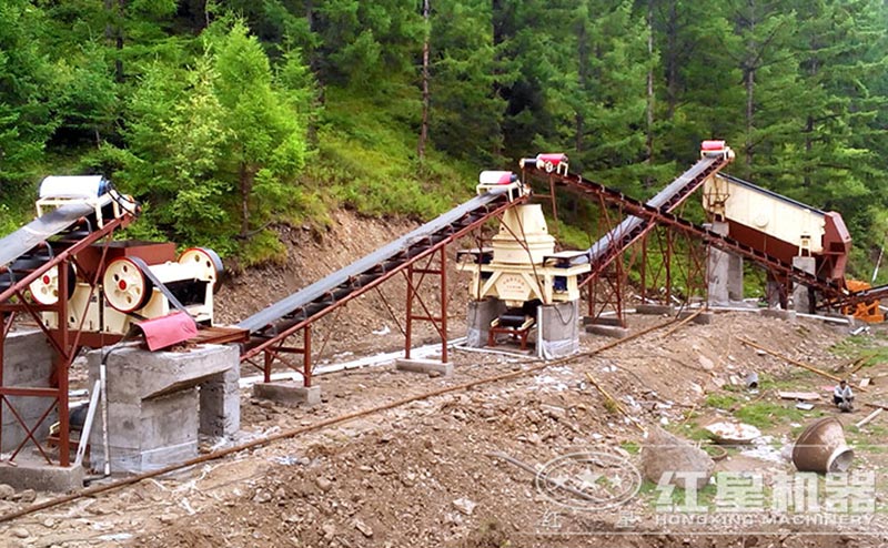 小型砂石厂顺利运行 小型砂石厂顺利运行