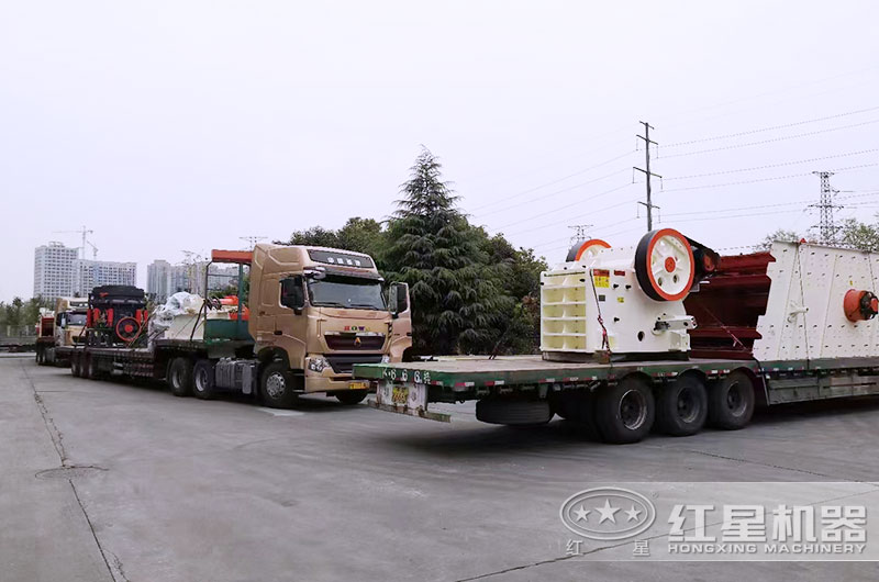 小型破石机发货现场 小型破石机发货现场