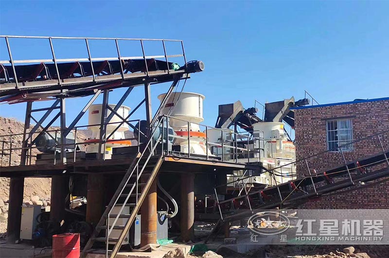 标准制砂机作业现场 标版制砂机作业现场